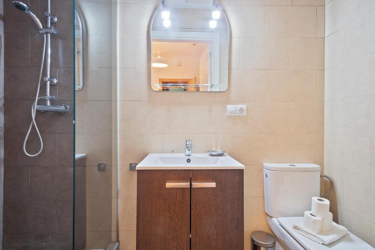 Alcam Paseo San Juan Apartamento Barcelona Exterior foto