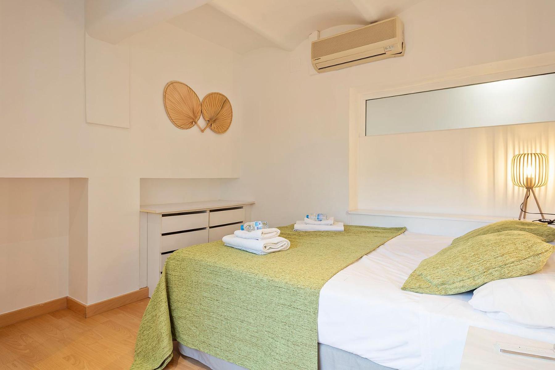 Alcam Paseo San Juan Apartamento Barcelona Exterior foto