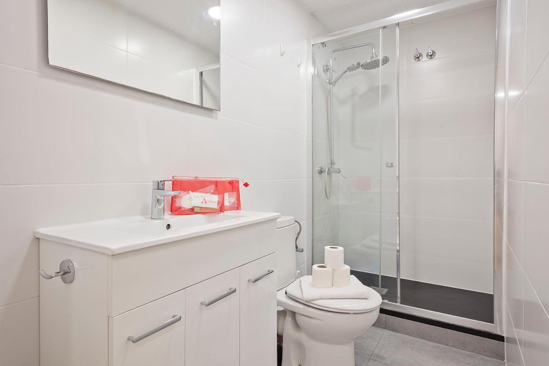Alcam Paseo San Juan Apartamento Barcelona Exterior foto